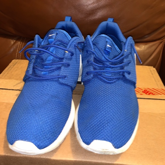 Nike Roshe Runs (Blue) - Picture 2 of 4